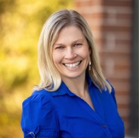 Ruekert & Mielke, Inc. Employee Shari Roos's profile photo