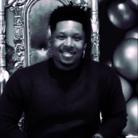 Vari Employee Andre Mills's profile photo