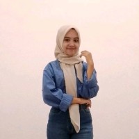 Ailsa Putri Email