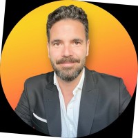 Manel Pastrana Email