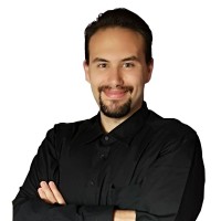 Manuel Peli Email
