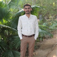 Darpan Lakhani Email