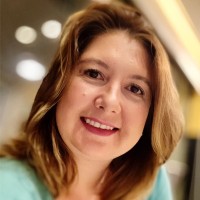 Avon Employee Caroline Torres Melo's profile photo