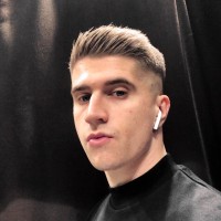 Kamil Bojek Email