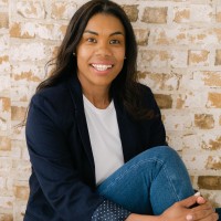 Health Coaches Academy Employee Yvette Tiflin's profile photo