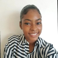 Cheyenne Lavinierè Email