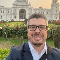 Dr. Hartmut Schwertfeger Email