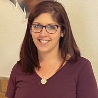 Vicki Marshall Email & Phone Number
