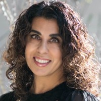 Email e telefono di Martha Gulati