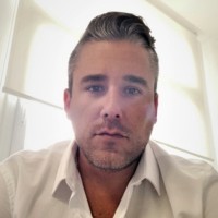 Nicolás Prado Email