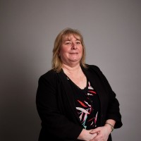 Lesley Kendrew Email