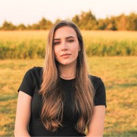 Nicole Cross Email & Phone Number