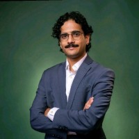 Suraj Davé Email