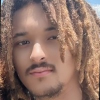 Tajh Gilchrist Email & Phone Number
