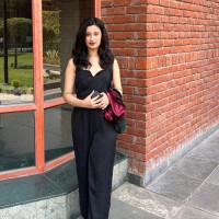 Medium Employee Rahat Sharma's profile photo