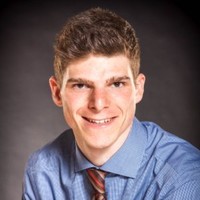 Marcell Tóth Email