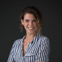 Sarah-Anna Krones Email