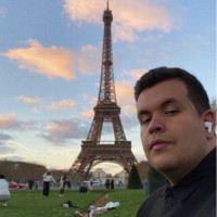 UKTech Employee Lucas Bonett's profile photo