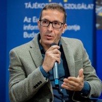 Bálint Molnár Email