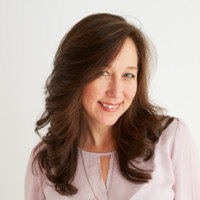 Amy Ackroyd Email & Phone Number