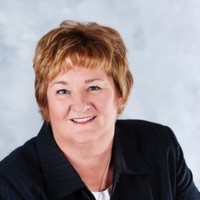 Kathy Savas Email & Phone Number