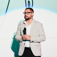 Rodrigo Alban de la Barra Email