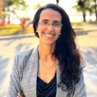 Fernanda Martins Moreira Email & Phone Number