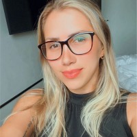 Procave Employee Júlia Ré's profile photo