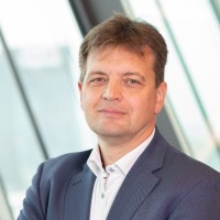 Günther Artner Email