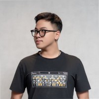 Phi Nguyen Email