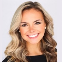 Alexandra Knotts Email