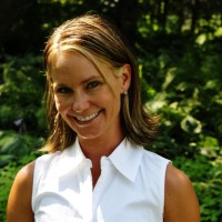 GOLFFOREVER - Play without limits Employee Julie Lother's profile photo