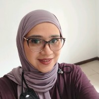 Rini Irawati Email