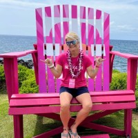 T-Mobile Employee Jennifer Schaefer's profile photo