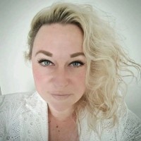 Sarah Feenstra Email & Phone Number