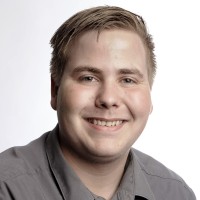 Jeppe Larsen Email