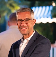 Guido Wünschmann Email
