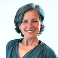 Vicki Jeromos Email & Phone Number