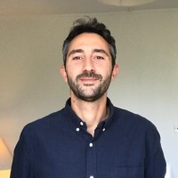Nikos Vekios Email