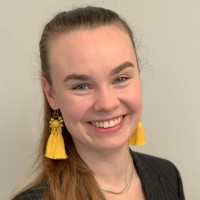 Indicate me Employee Marie Young's profile photo