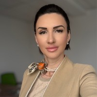 BLUMENFIELD Employee Roxana Ostaficiuc's profile photo