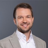 F Employee Finn Beer's profile photo