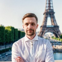 NobleAI Employee Simon Moisselin's profile photo