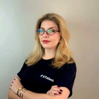 Ana Julia Lima Email