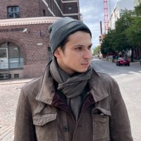 Unique Network Employee George Go's profile photo