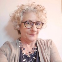 Henriette Vorst Email