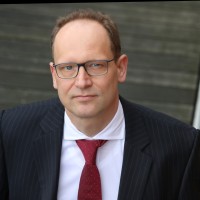 Ralf Möbius Email