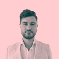 Victor Vadelius Email