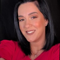 Thaís Pereira Email