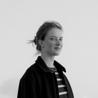 Juliane van de Wetering Email